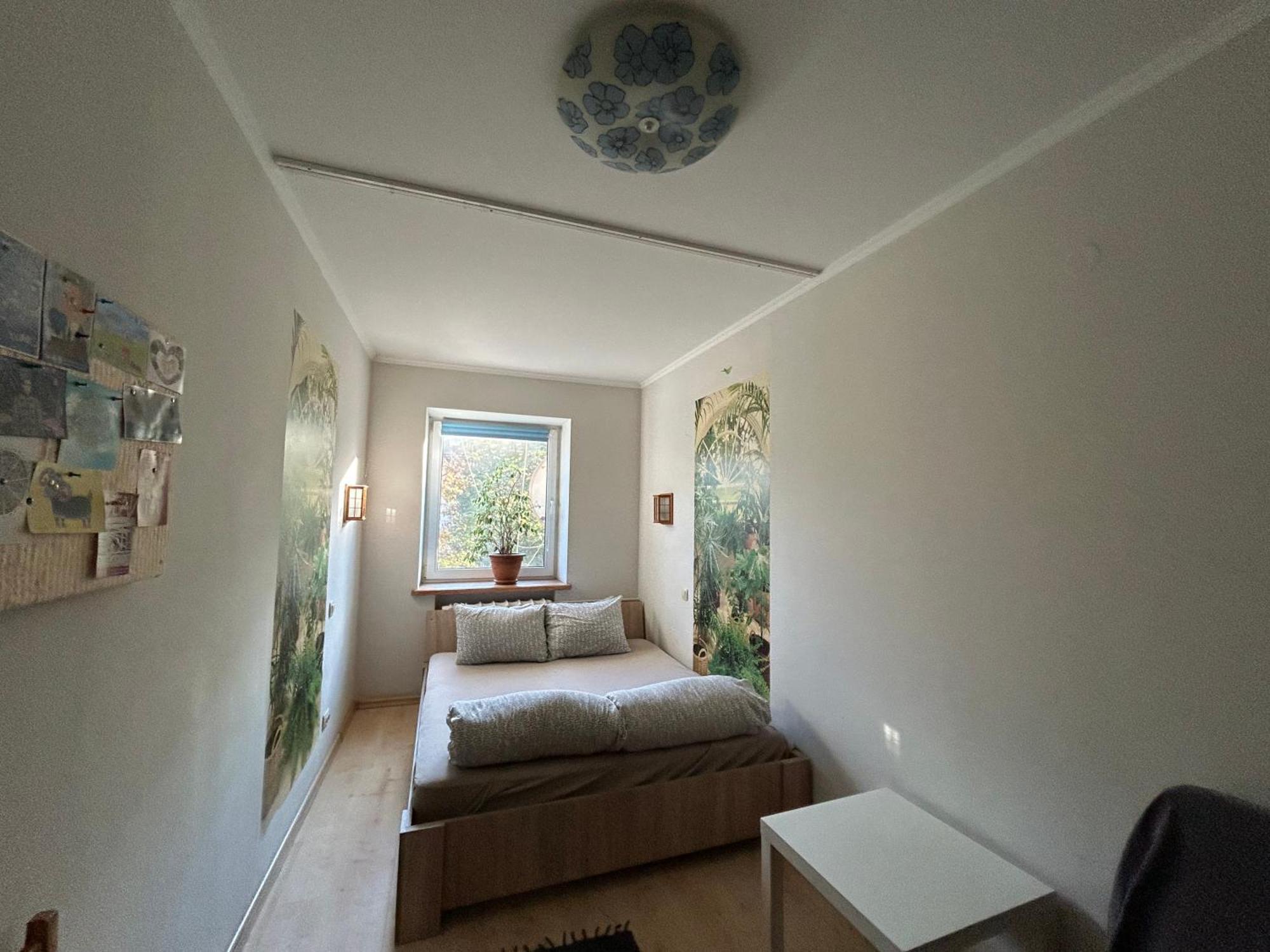 Three Bedroom Stepana Bandery Street Rivne Exterior foto
